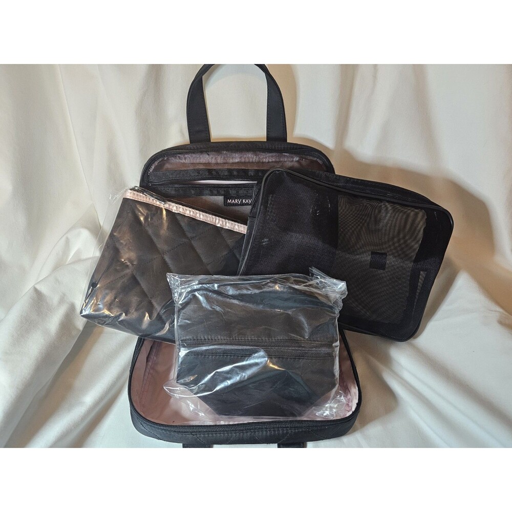 New Old Stock Mary Kay 4 Piece Cosmetics Bags